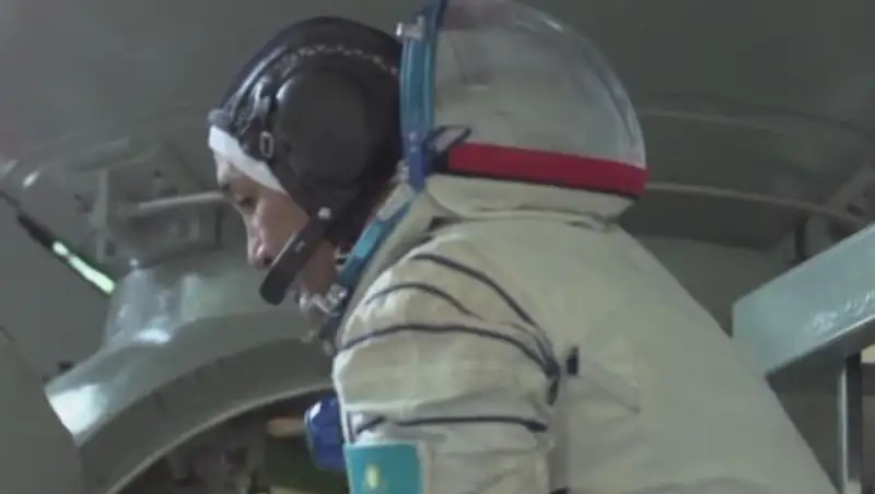 Эксклюзивные кадры подготовки космонавта Айдына Аймбетова