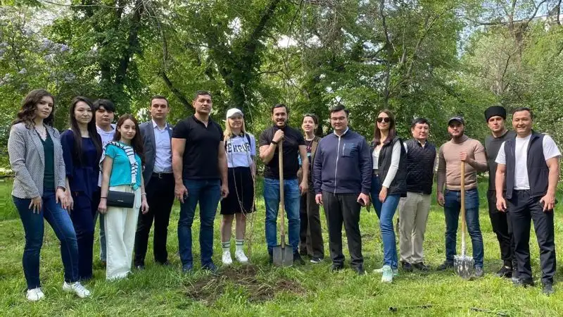 Важно развивать не фэйковый патриотизм, фото - Новости Zakon.kz от 17.03.2023 12:03