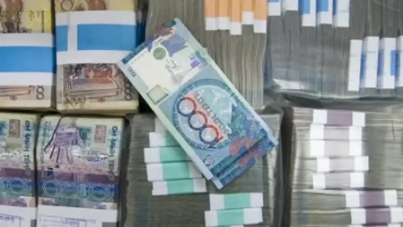 На 12 млн тенге оштрафован директор ритуального агентства за продажу мест на аллее славы