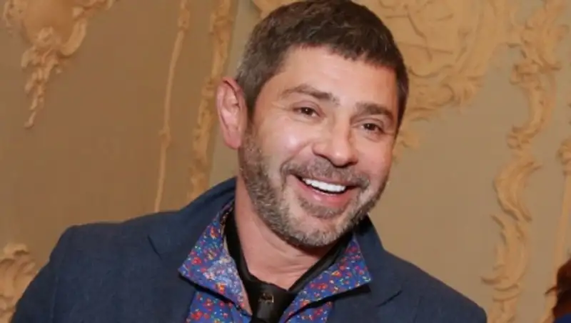 Актер Валерий Николаев доставлен в суд после автомобильного дебоша в центре Москвы