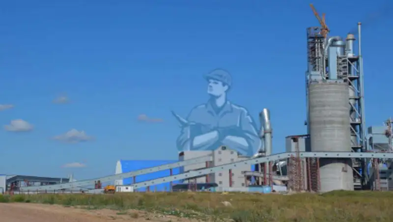 Пятеро рабочих пострадали на заводе в Акмолинской области