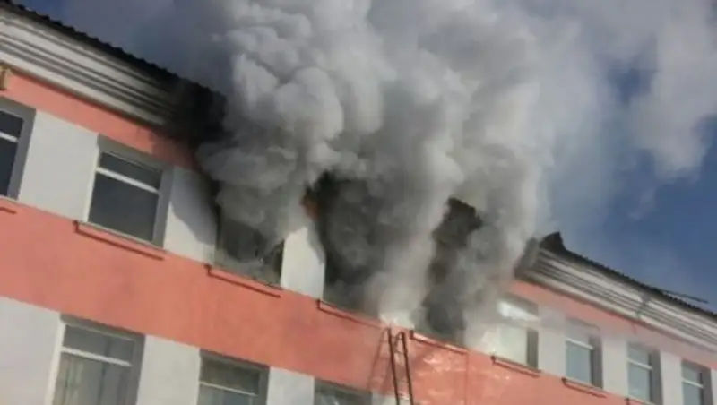 Загипа Балиева посетила детский дом, в котором произошел пожар