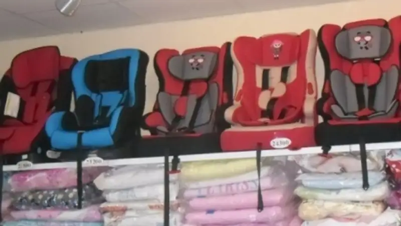 Уральские таксисты берут за перевозку детей в автокресле дополнительные деньги