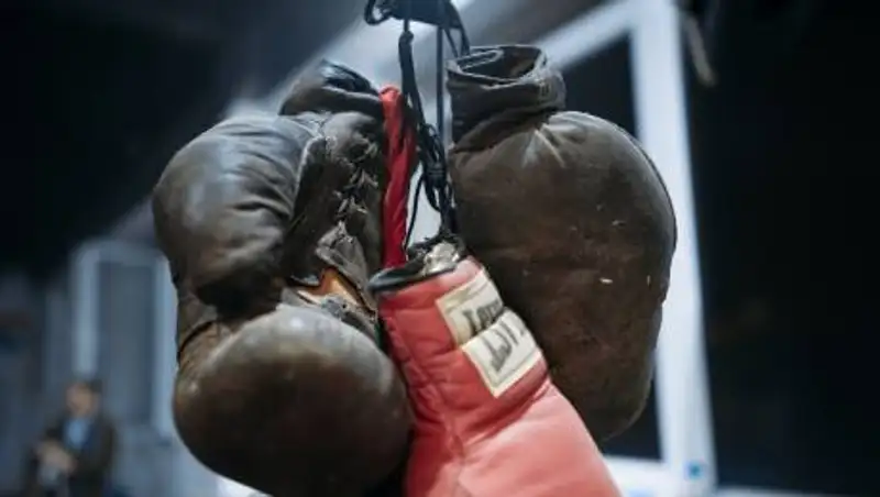 Когда и с кем встречаются казахстанские боксеры в финале ЧМ