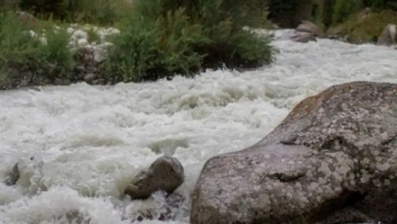 Штормовое предупреждение объявлено в Алматинской области