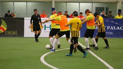 футбол, чемпионат, незрячие игроки, фото - Новости Zakon.kz от 07.12.2021 16:59