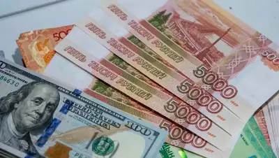 курсы валют на 3 октября, фото - Новости Zakon.kz от 03.10.2022 09:22
