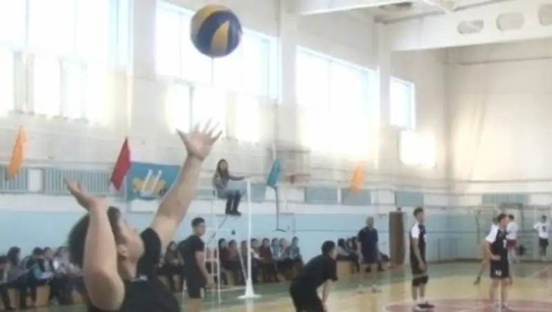 В СКО студенты померились силами с полицейскими 