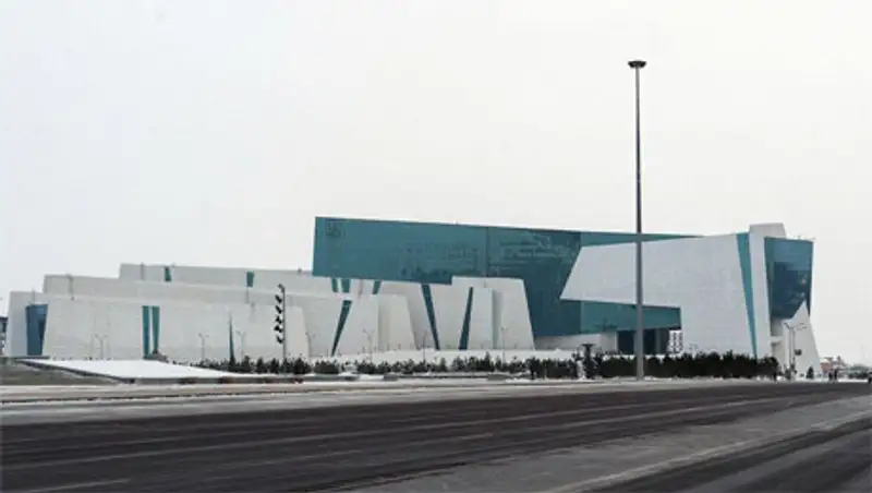 В Национальном музее РК откроется выставка «Ерен Елбасы – кемел к&#1257;шбасшы»