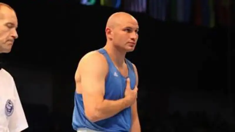 Бой Ивана Дычко не состоялся — чемпионат мира по боксу в Алматы, фото - Новости Zakon.kz от 24.10.2013 15:26