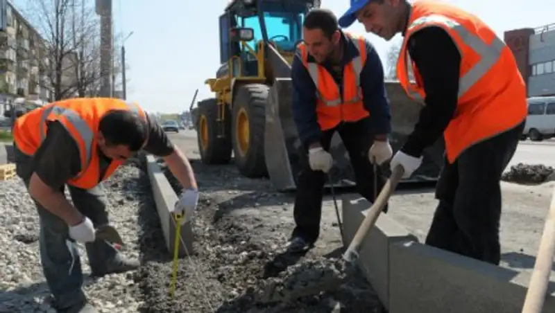 В Алматы в этом году отремонтируют 120 км дорог