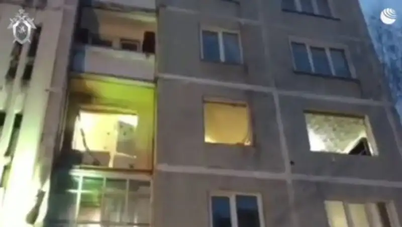Момент хлопка газа в многоэтажке попал на видео