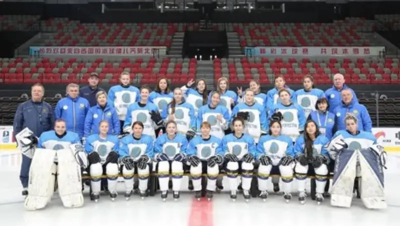 Женская сборная Казахстана по хоккею одолела китаянок