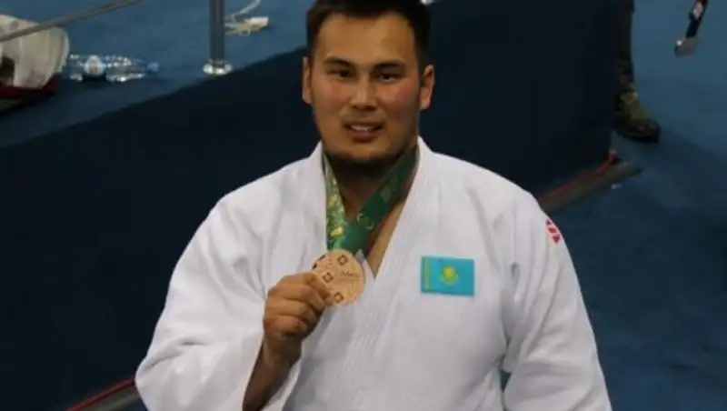 Дзюдоист Ергалиев завоевал «бронзу» Исламиады
