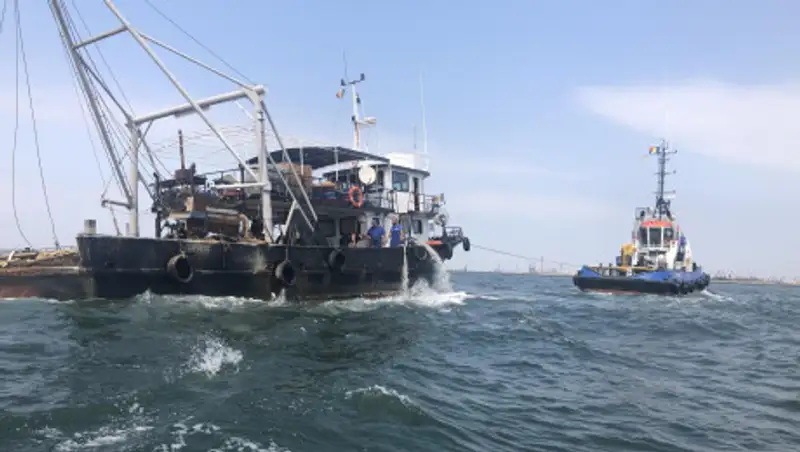 Как сотрудники дочки КазМунайГаза румынских рыбаков спасали