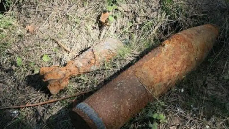 Найденное в Атырау взрывное устройство оказалось боевым снарядом