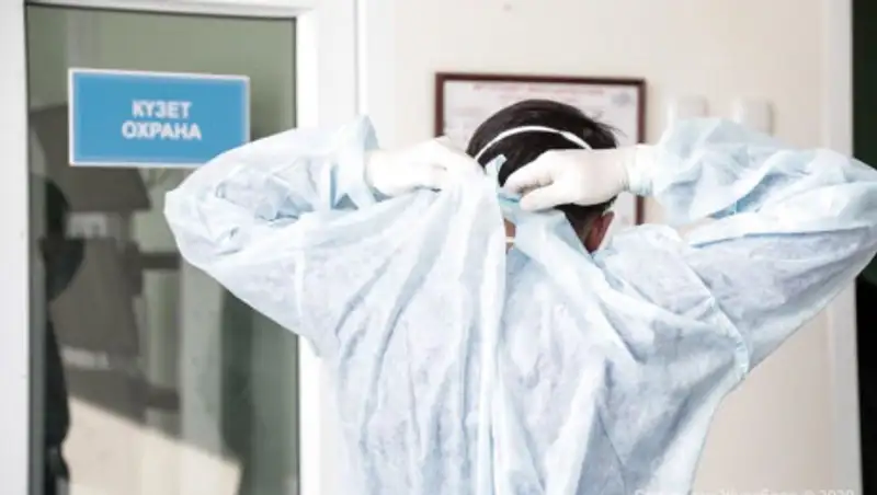 В Алматы выписали двоих переболевших коронавирусом