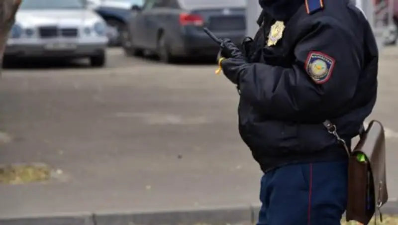 Нельзя задерживать для установления личности