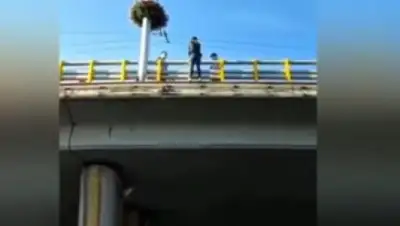 Кадр из видео, фото - Новости Zakon.kz от 10.09.2020 18:03