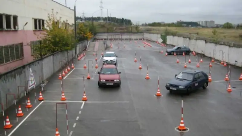 Предэкзаменационную подготовку на автодроме можно пройти в выходные дни