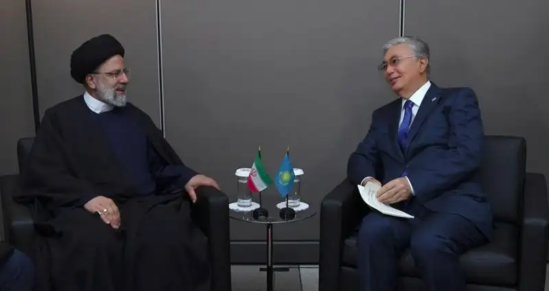 Образцовые отношения: Токаев встретился с президентом Ирана, фото - Новости Zakon.kz от 19.09.2023 02:37