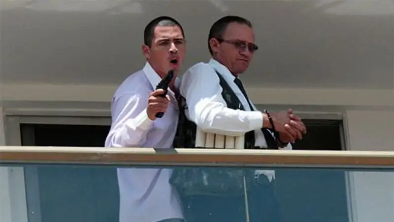 В Бразилии эвакуировали отель после захвата сотрудника в заложники