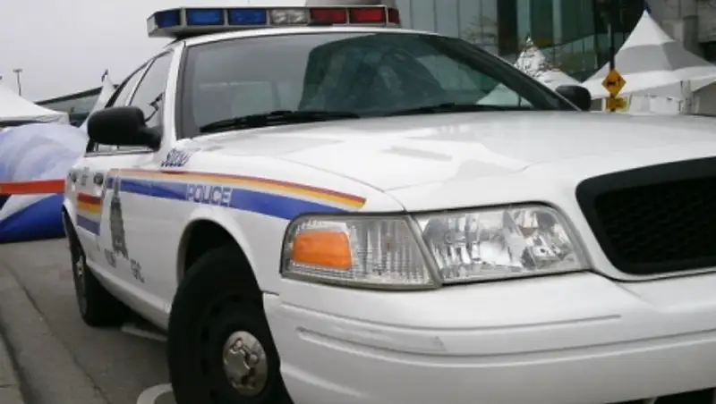 В Канаде четыре человека ранены при стрельбе на мусульманском кладбище