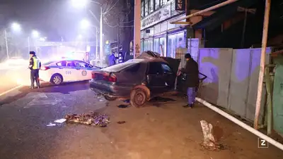 ДТП Алматы 28 января, фото - Новости Zakon.kz от 28.01.2022 06:26