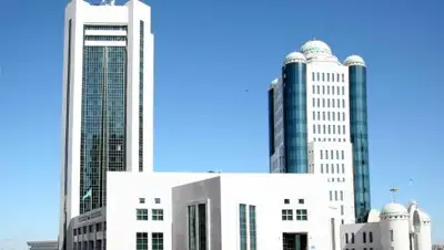 parlam.kz, фото - Новости Zakon.kz от 26.03.2018 09:50