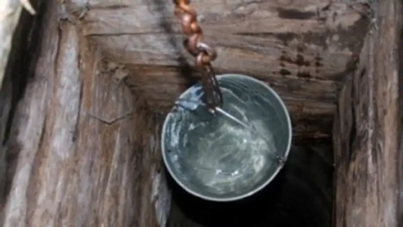 В поселке Бейнеу трехлетний мальчик утонул в колодце