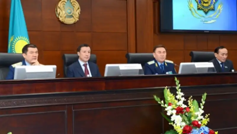 А.Джаксыбеков: Столица должна быть эталоном безопасности и правопорядка