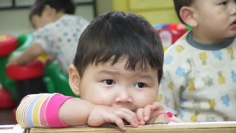 Қазақстанда ата-ана қамқорлығынсыз қалған балалар саны азайды – ҚР БҒМ