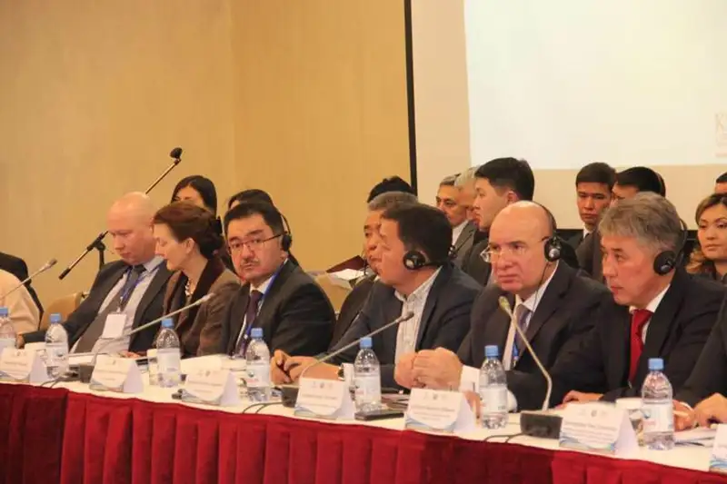 В Казахстане рассматривается вопрос по созданию палаты частных судебных экспертов (фото) В Казахстане рассматривается вопрос по созданию палаты частных судебных экспертов (фото), фото - Новости Zakon.kz от 05.12.2016 21:49