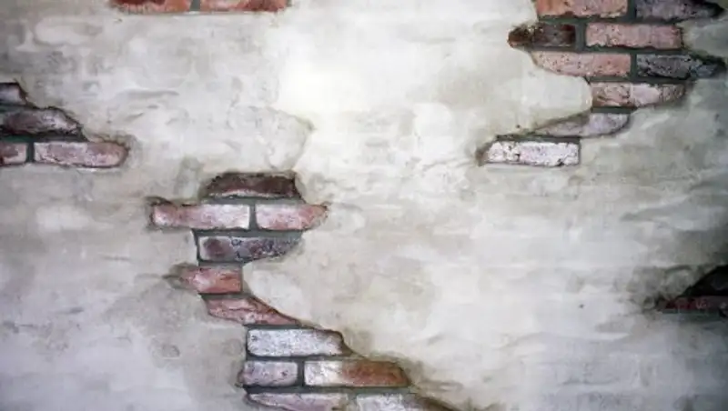 В Стамбуле обрушилось шестиэтажное здание