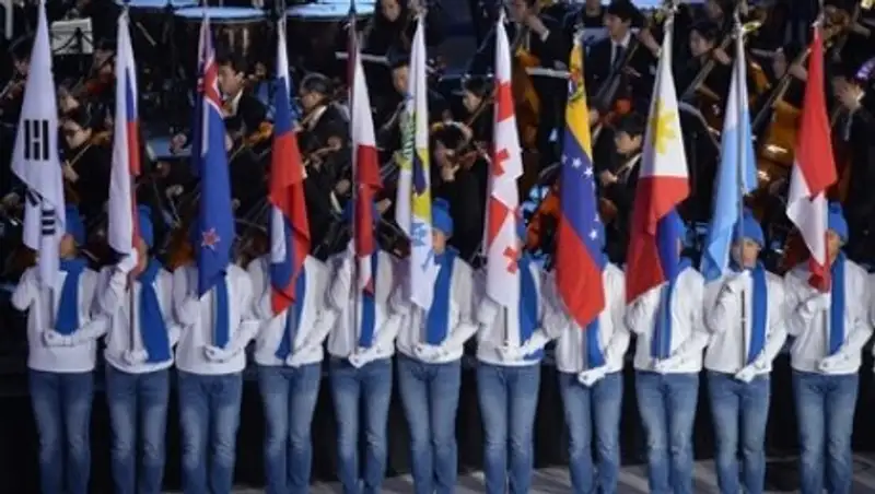 Глава комиссии МОК предложил проводить Олимпиаду без флагов