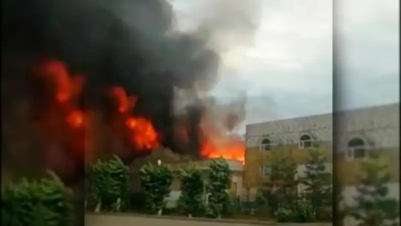 Ресторан загорелся перед празднованием свадьбы в Костанае