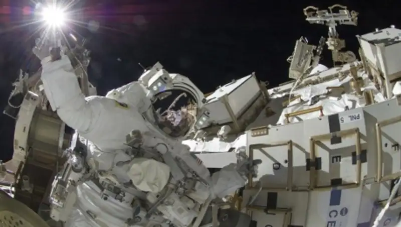 Когда космос твой дом: фотографии, сделанные астронавтами НАСА