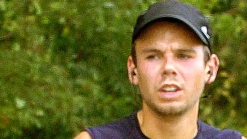 Пилот Андреас Любиц боялся ослепнуть и скрывал это от работодателей