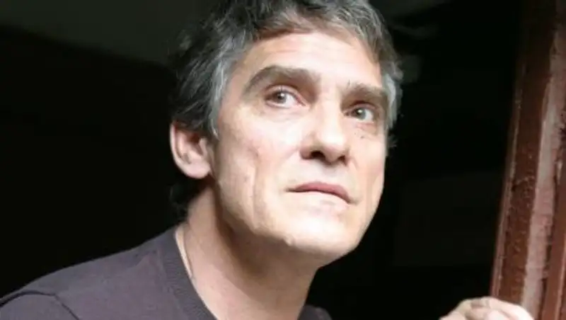 Актер Валерий Гаркалин госпитализирован с COVID-19