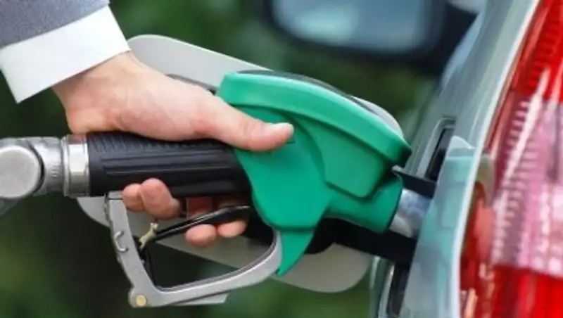 В Казахстане поднялись цены на бензин