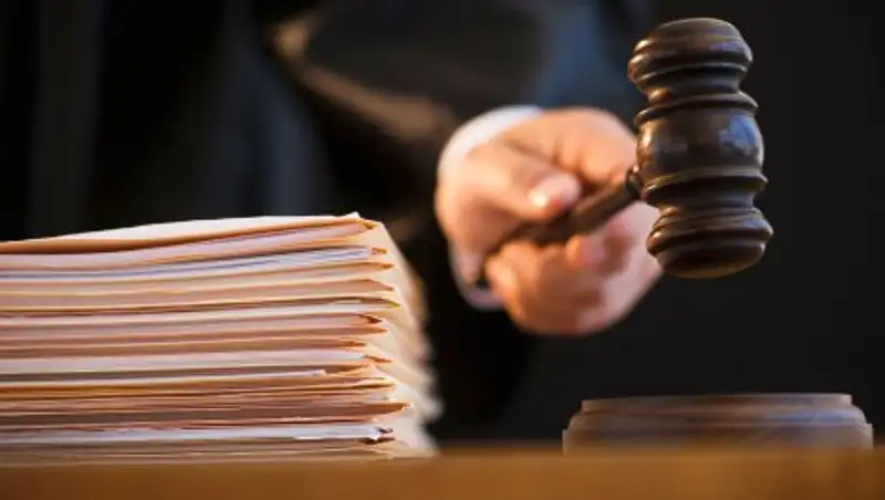 Суд Актобе вынес приговор в отношении трех сотрудников колонии поселения, пытавших осужденного