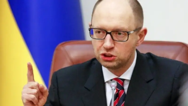 Яценюк заявил, что Польша выделила Украине $100 миллионов кредита