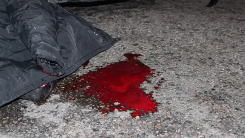 Пассажирский автобус сбил насмерть двух пешеходов в Алматы