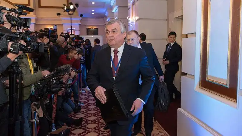 Александр Лаврентьев рассказал, какие вопросы обсудят на встрече по Сирии в Нур-Султане