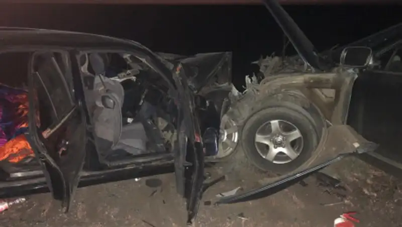 Двое погибли в страшном ДТП в Карагандинской области