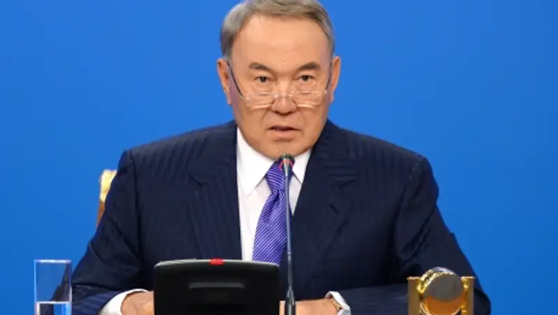 Назарбаев призвал бизнесменов активней участвовать в легализации капитала