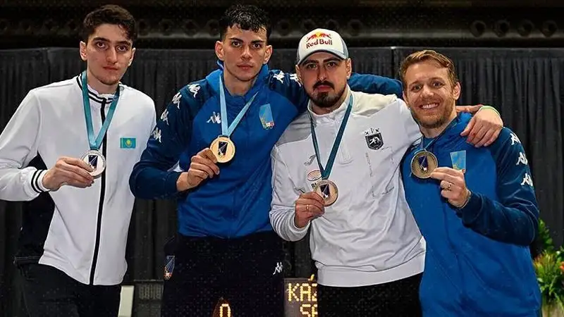 Фехтовальщик Артем Саркисян завоевал историческое "серебро" Кубка мира для Казахстана