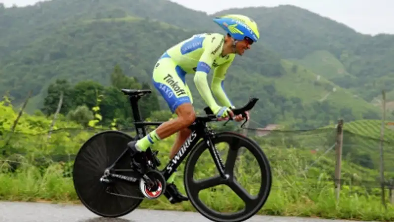UCI проверил велосипед Контадора на "Джиро" на предмет наличия мотора 