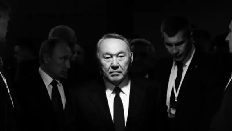 Фото Назарбаева на Совете глав государств СНГ покорило казахстанцев