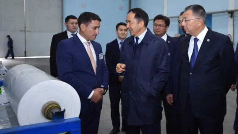 Шымкентский НПЗ увеличит выпуск авиатоплива в 1,5 раза, а высокооктановых бензинов в 3 раза